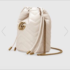 GG Marmont mini bucket bag